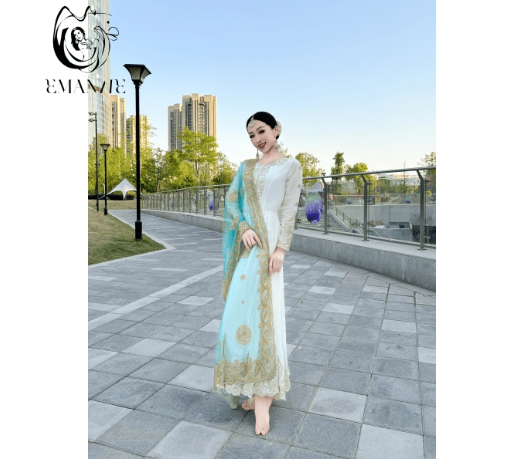 インドの伝統的な衣装 女性用刺繍入り新疆舞踊衣装 - Salwar Kameez Set のレビューと価格