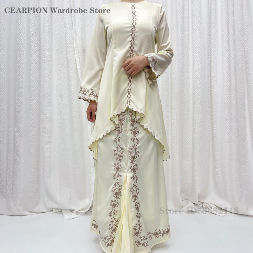 2026年新作 中東伝統衣装 美しい刺繍入りムスリムドレス  - Salwar Kameez Set のレビューと価格