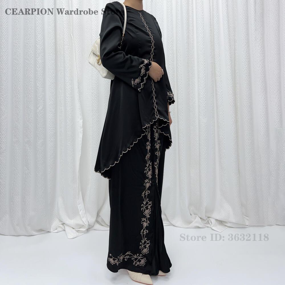 2026年新作 中東伝統衣装 美しい刺繍入りムスリムドレス  - Salwar Kameez Set のレビューと価格