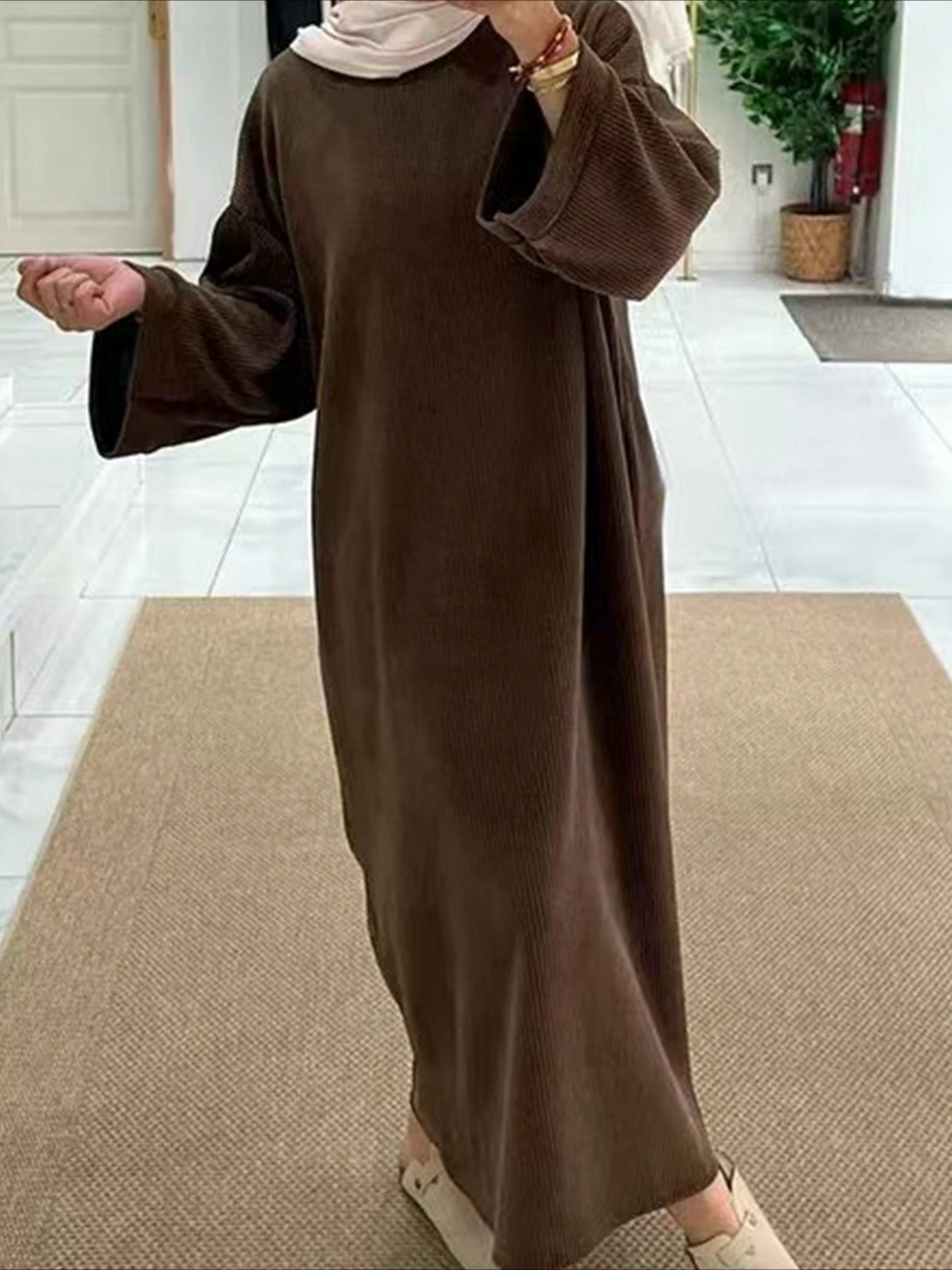 イードイスラム教徒の女性の控えめなドレスラマダンイスラム教  - Abaya Modest Wear のレビューと価格